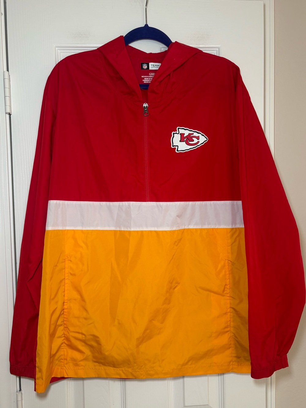 Kansas City Chiefs NFL Team‎ Apparel Hooded Windbreaker Jacket Men’s Large Red